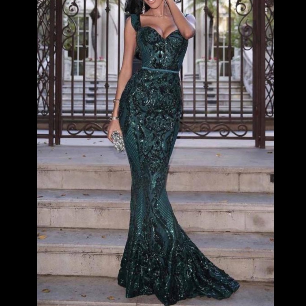 ELLE ZEITOUNE LUXE HARRIS GOWN